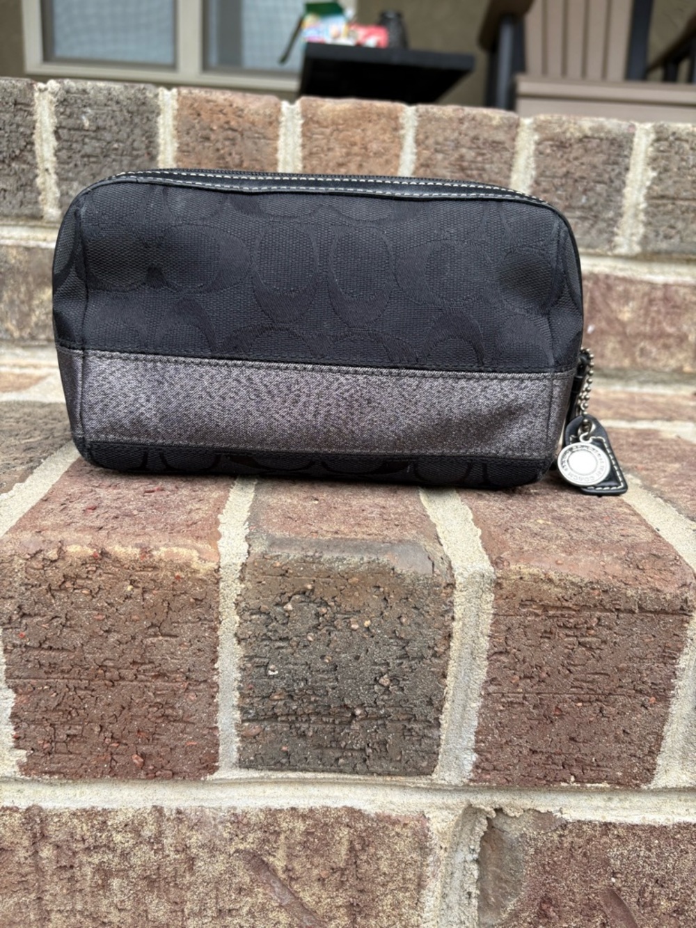 Coach Cosmetic Legacy Bag  VGUC - Picture 3 of 13